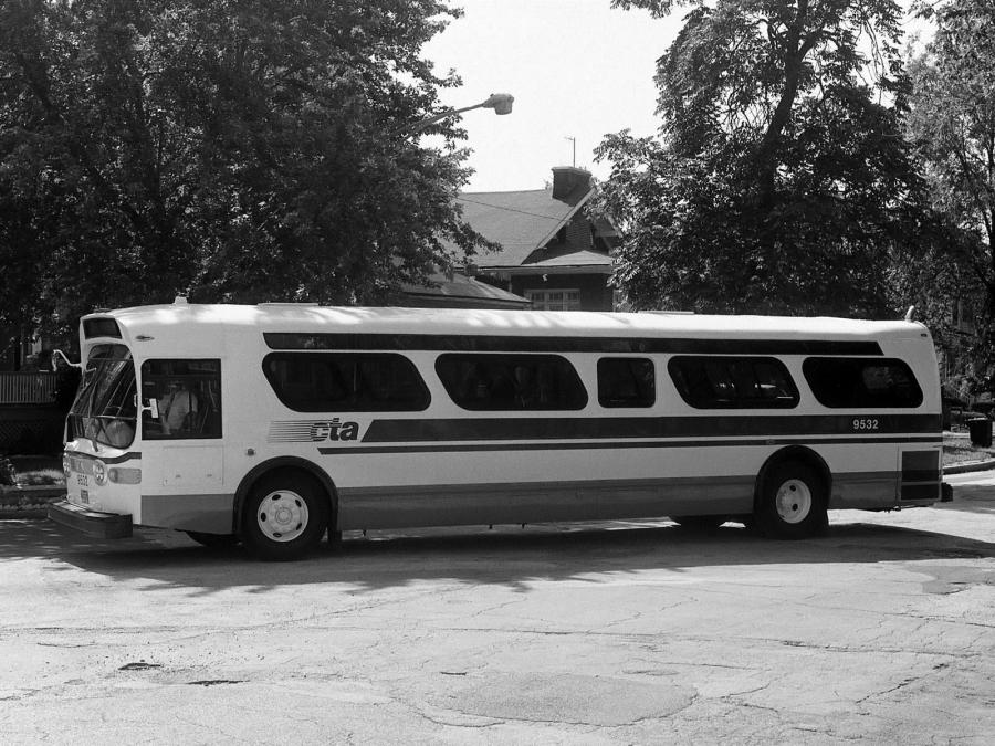  GMC 5307A 1975 года  (фото 1 из 4)